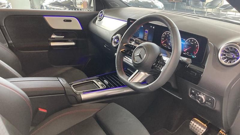 Novo Mercedes GLA200 Executive 163 HP (119 kW) 2025 Branco SUV