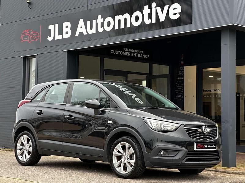 Used Vauxhall Crossland X S 110 HP (80 kW) 2019 Black SUV