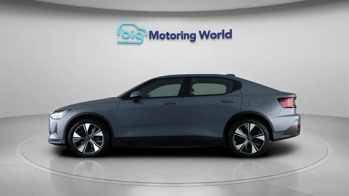 Begagnad Polestar 2 Standard Range Single Motor 169 kW (231 HK) 2022 Grå Halvkombi
