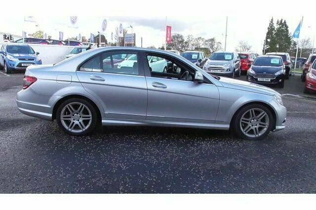 Used Mercedes C180 156 HP (114 kW) 2008 Sedan