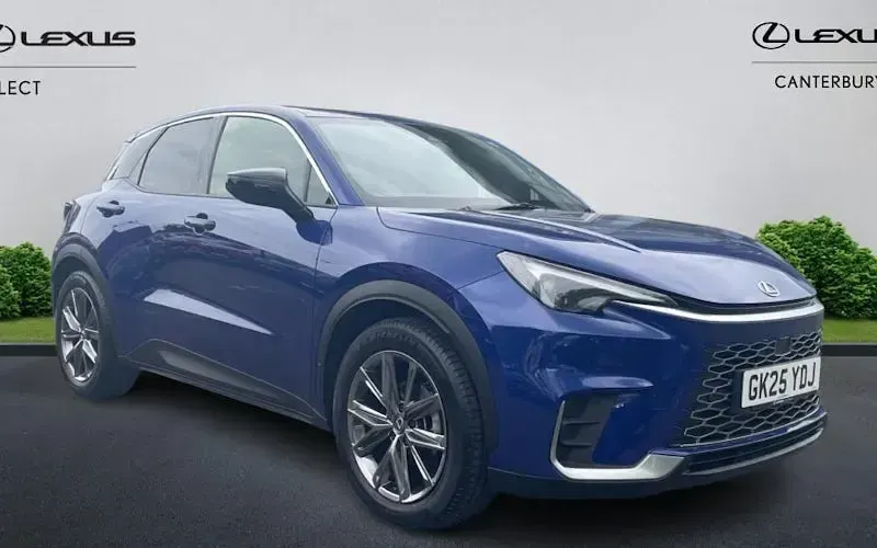 Begagnad Lexus LBX 136 HK (100 kW) 2026 SUV