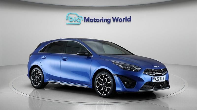 Used 2022 Kia Ceed 2 | £16,400 (A bit pricey) - Image 1/4