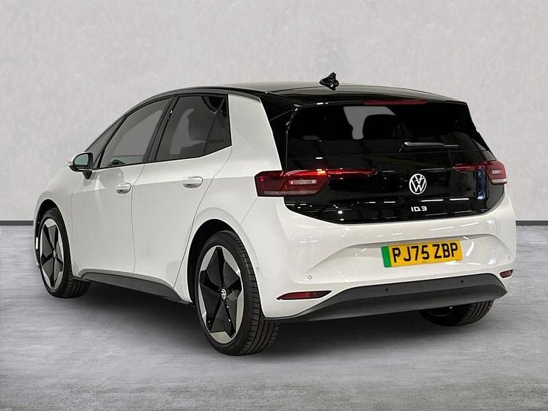 Used VW ID.3 Pro 150 kW (204 HP) 2025 White Hatchback