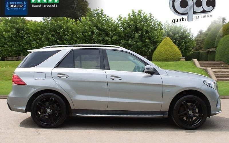 Used Mercedes E500 AMG Line Premium 449 HP (330 kW) 2017 Estate