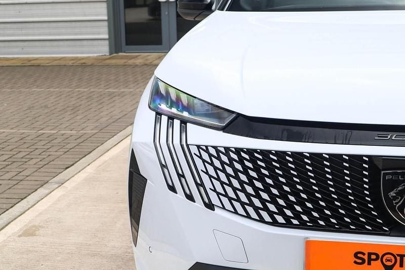 Used Peugeot 3008 GTi 134 HP (98 kW) 2025 White SUV