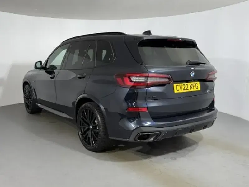 Used BMW X5 M Sport 335 HP (246 kW) 2022 Black SUV