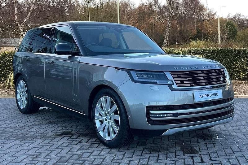 Silver Used 2022 Land Rover Range Rover SE SUV | £71,700 (Fair price) - Image 1/4