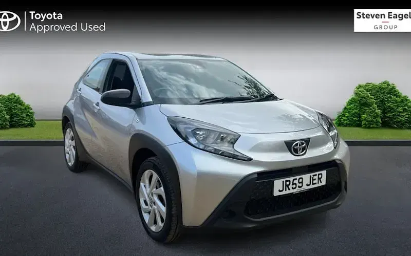Used Toyota Aygo X PURE 72 HP (52 kW) 2022 SUV