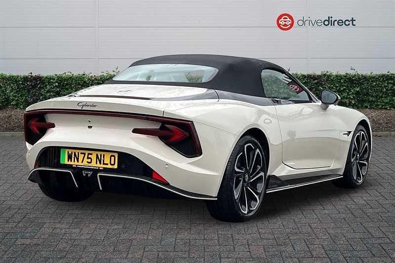 Used MG Cyberster 375 kW (510 HP) 2025 White Cabriolet