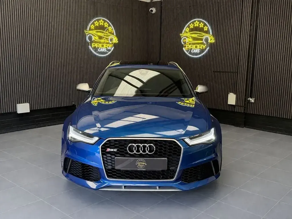 Usado Audi RS6 Design 560 CV (411 kW) 2015 Azul Familiar
