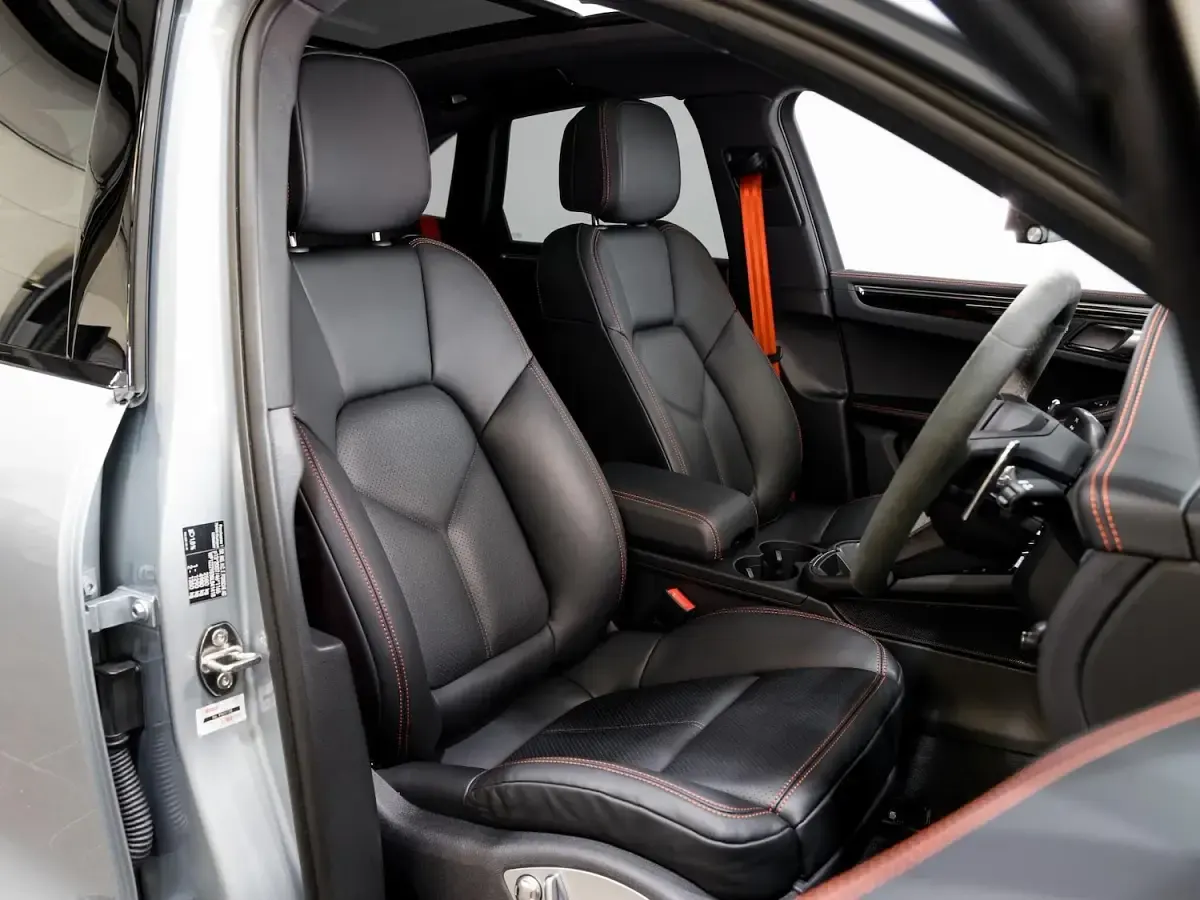 Used Porsche Macan 2025 Silver SUV