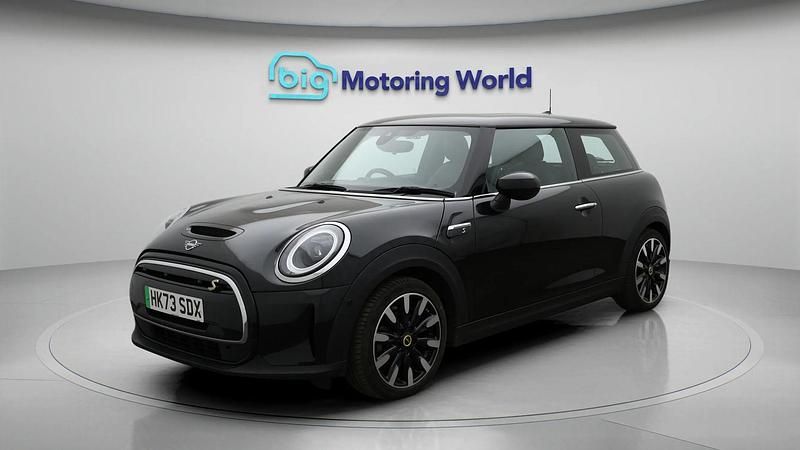 Used Mini Cooper SE Hatch 133 kW (181 HP) 2023 Hatchback