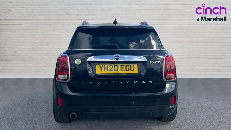 Käytetty Mini Cooper S Countryman Exclusive 224 HP (164 kW) 2020 Musta Katumaasturi