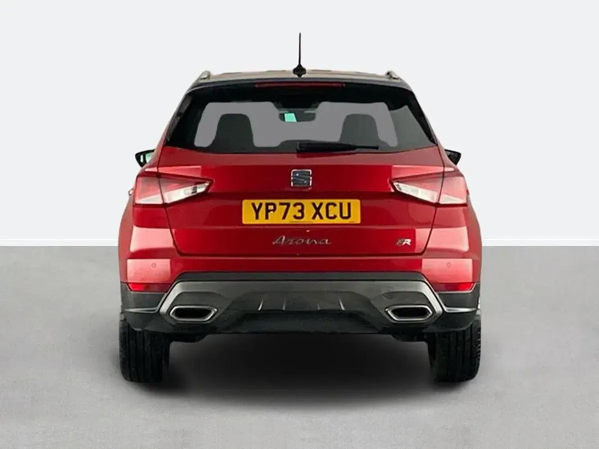Used Seat Arona FR Sport 110 HP (80 kW) 2023 Red SUV