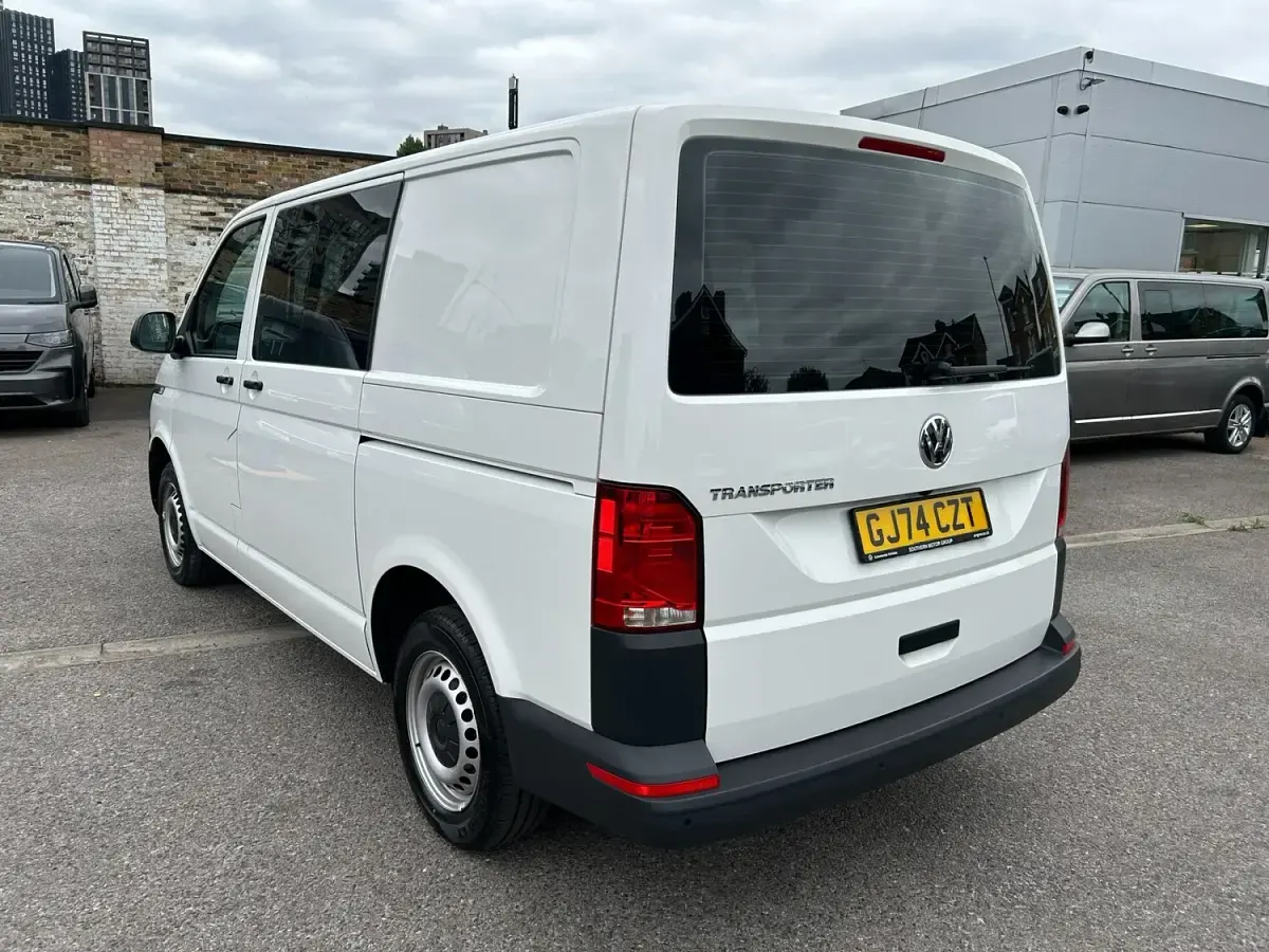 Used VW T7 Startline 2024 White Van