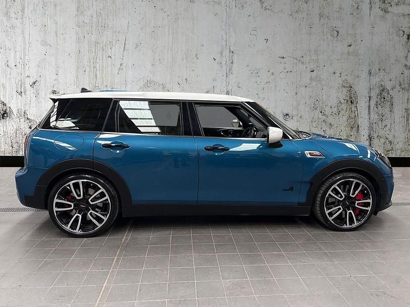 Used Mini John Cooper Works Clubman 302 HP (222 kW) 2023 Blue Estate