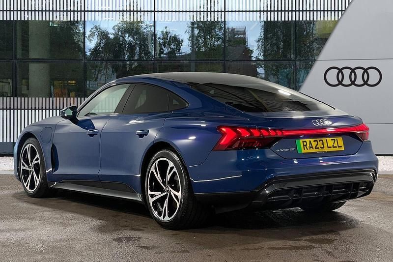 Used Audi e-tron GT quattro Advanced 389 kW (530 HP) 2023 Blue Sedan