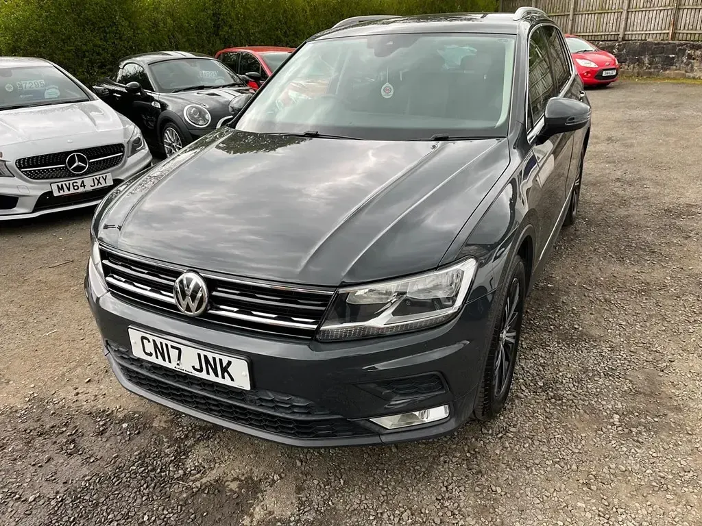 Second-hand VW Tiguan SE 150 CP (110 kW) 2017 Gri SUV