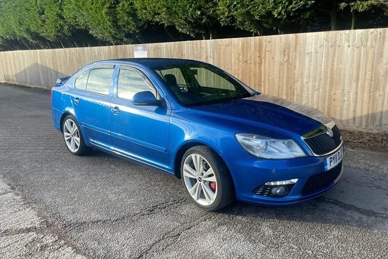 Blue Used 2011 Skoda Octavia vRS Hatchback | £3,995 (Good price) - Image 1/1