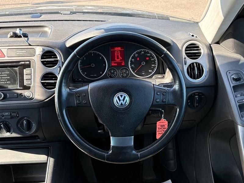 Used VW Tiguan Sportline 170 HP (125 kW) 2009 Deep black pearl SUV