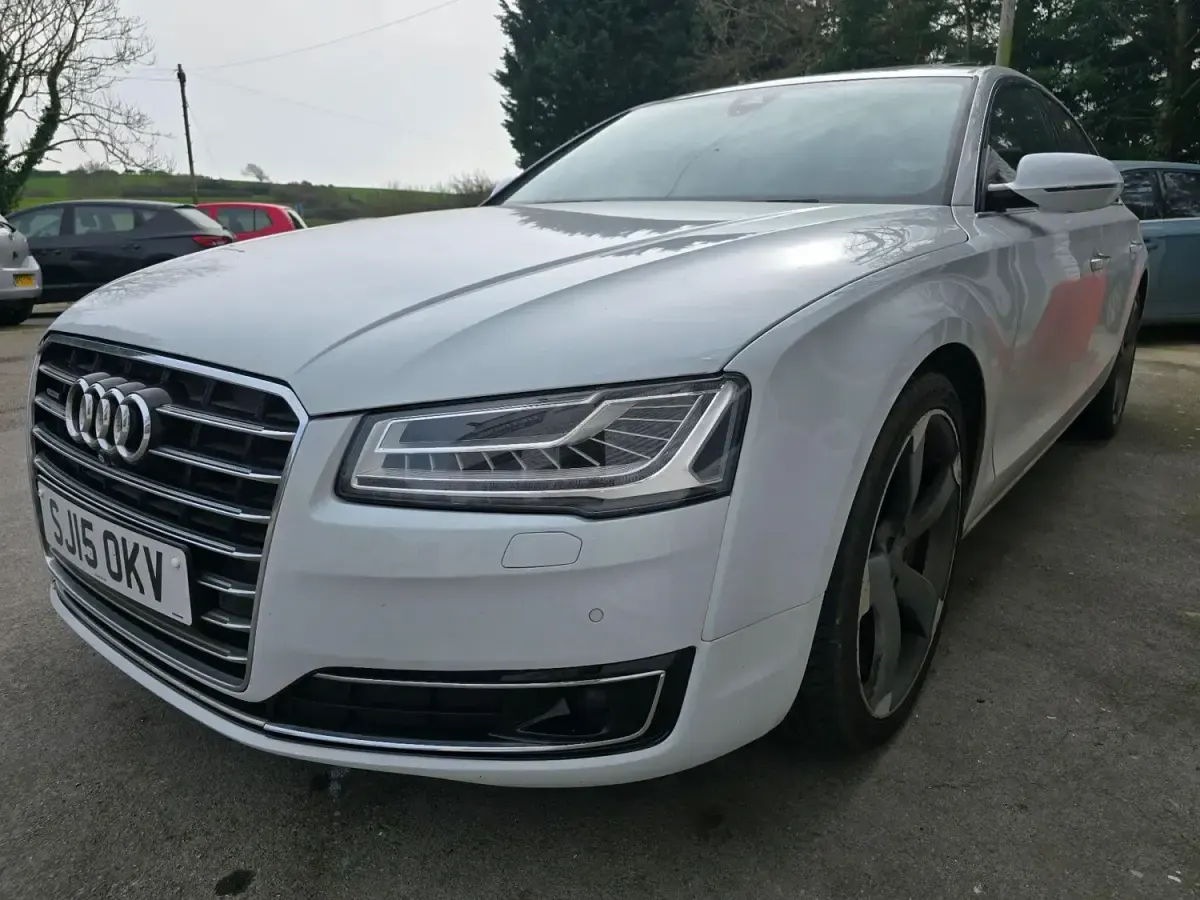 Usado Audi A8 Sport 2015 Branco Sedan