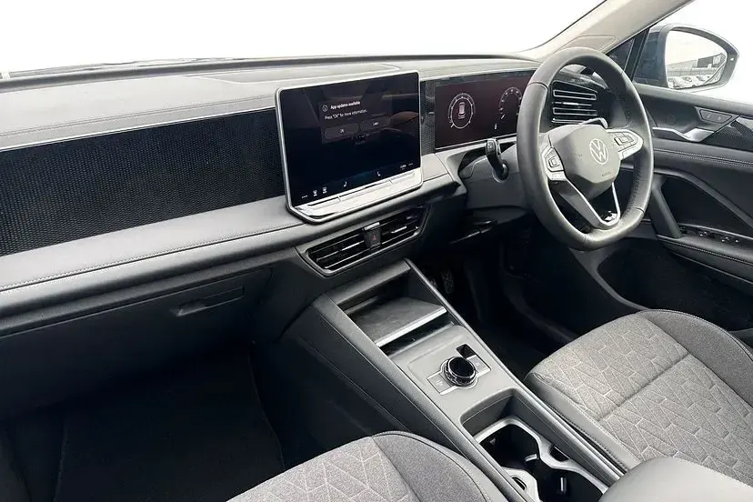 New VW Tiguan Match 150 HP (110 kW) 2026 Grenadilla black SUV