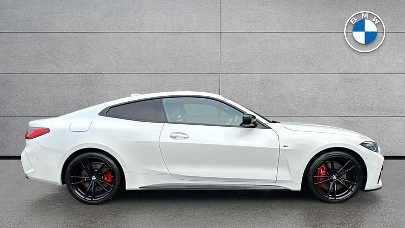 Used BMW M440 Comfort Edition 340 HP (250 kW) 2022 White Sedan