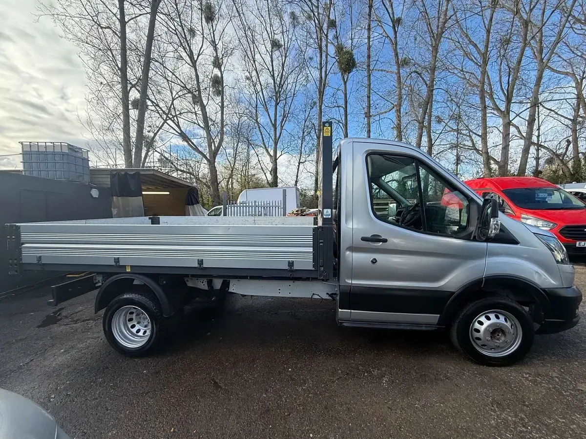 Used Ford Transit 130 HP (95 kW) 2022 White Cabriolet