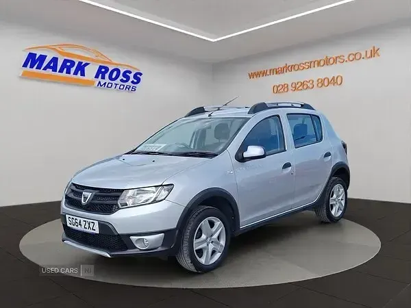 Used Dacia Sandero Ambiance 2014 Silver Hatchback