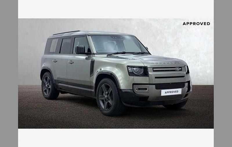 New Land Rover Defender SE Dynamic 344 HP (253 kW) 2025 Green SUV