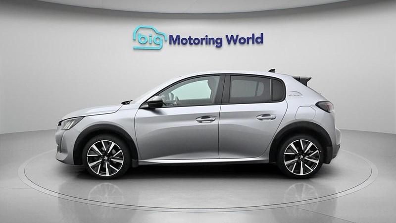 Used Peugeot 208 GT-line 130 HP (95 kW) 2020 Grey Hatchback