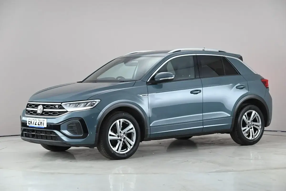 Used VW T-Roc R-line 150 HP (110 kW) 2023 Blue SUV