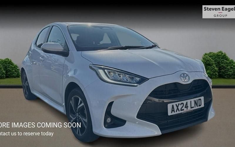 Used Toyota Yaris Hybrid Design 116 HP (85 kW) 2026 Hatchback