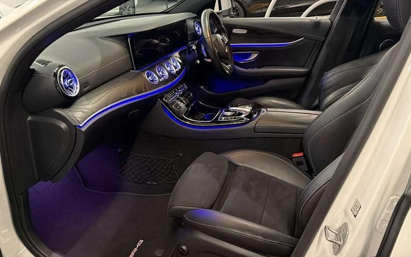 Used Mercedes E220 AMG line 194 HP (142 kW) 2019 Sedan