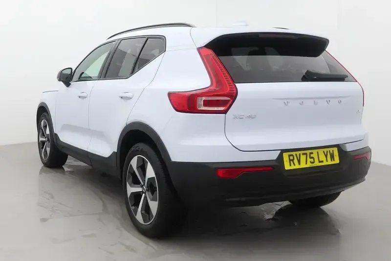 Used Volvo XC40 Plus 194 HP (142 kW) 2026 SUV