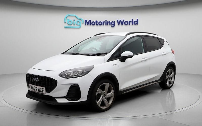 Used Ford Fiesta Active 125 HP (91 kW) 2022 White Hatchback