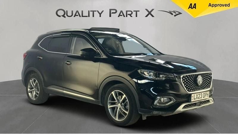 Black Used 2023 MG HS Exclusive SUV | £14,098 (Good price) - Image 1/4