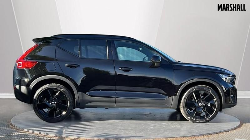 Used Volvo XC40 Plus 163 HP (119 kW) 2025 Black SUV