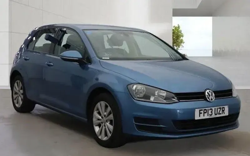 Used VW Golf VII SE 122 HP (89 kW) 2014 Hatchback