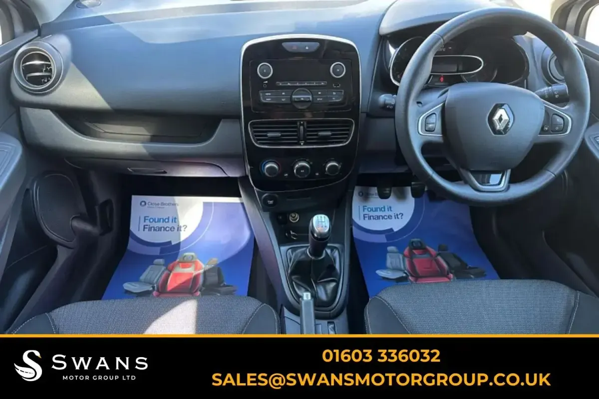 Used Renault Clio Play 2023 Grey Hatchback
