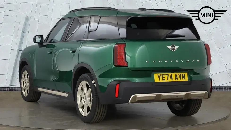 Used Mini Countryman 168 HP (123 kW) 2024 Green SUV