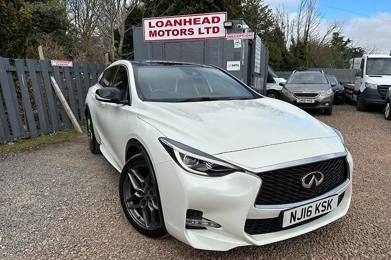 White Used 2016 Infiniti Q30 Sport Tech Hatchback | £6,999 (A bit pricey) - Image 1/1