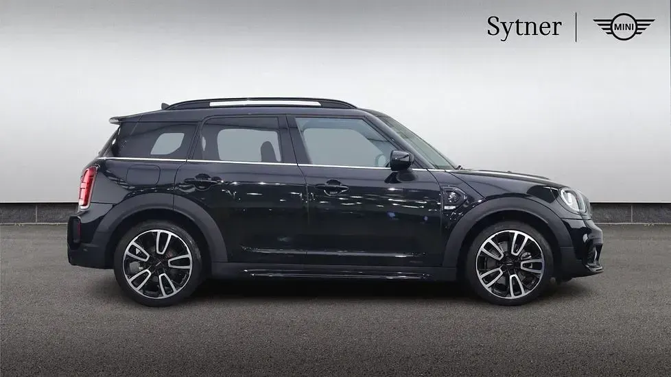 Used Mini Cooper S Countryman Sport 176 HP (129 kW) 2023 Black SUV