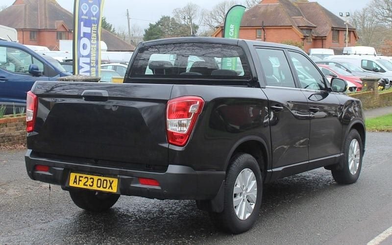 Usado SsangYong Musso 181 CV (133 kW) 2021 Pickup/Camioneta