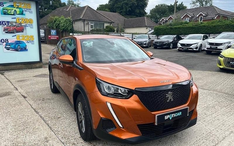 Used Peugeot 2008 Active Premium 101 HP (74 kW) 2021 Orange SUV