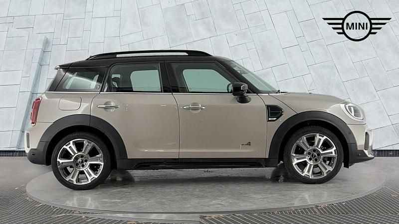 Used Mini Cooper Countryman Exclusive 134 HP (98 kW) 2022 Grey SUV