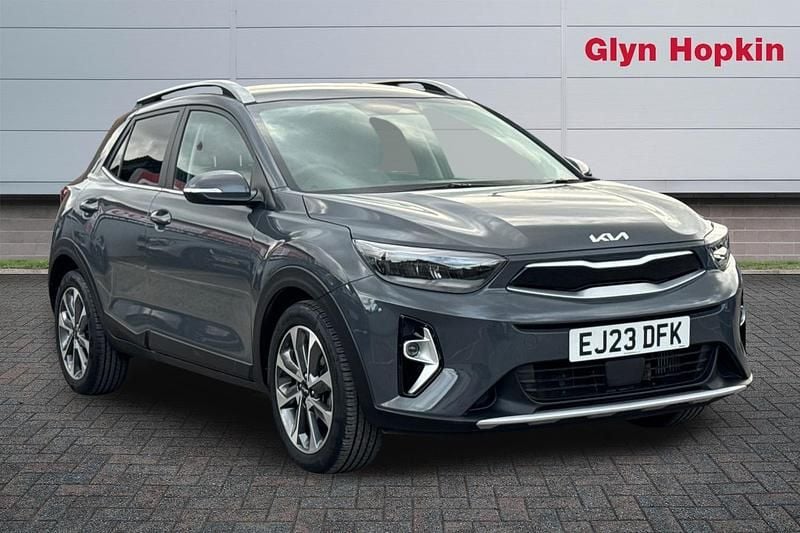 Used Kia Stonic 118 HP (86 kW) 2023 Grey SUV
