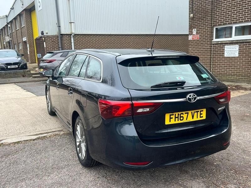 Used Toyota Avensis Business Edition 2018 Grey Estate