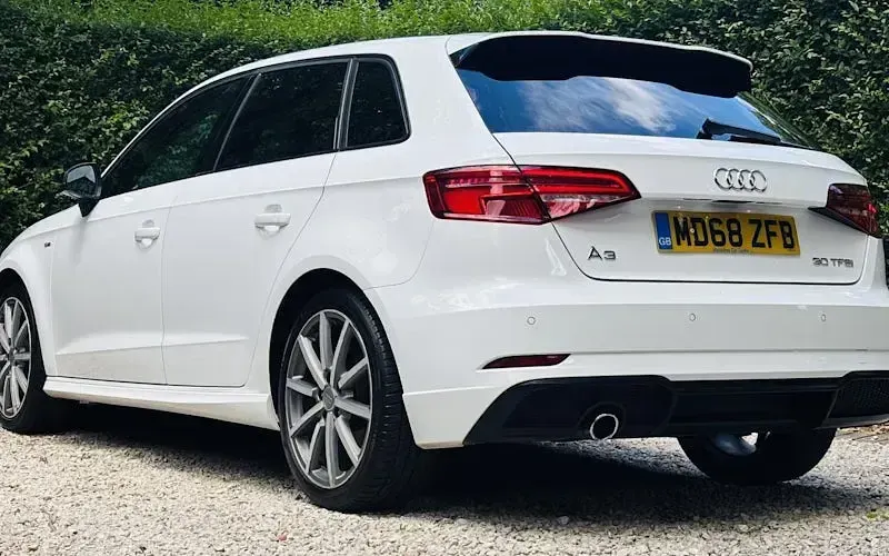 Used Audi A3 Sportback Black Edition 116 HP (85 kW) 2019 Hatchback
