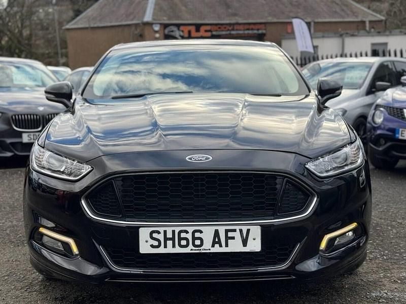 Used Ford Mondeo ST-Line 150 HP (110 kW) 2016 Black Hatchback